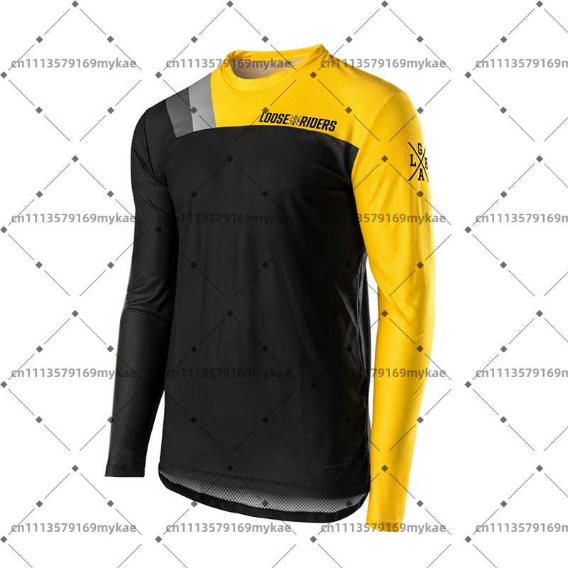 قميص لوس رايدرز للدراجات الجبل - مراجعة Crossfit Gear Sale وسعره