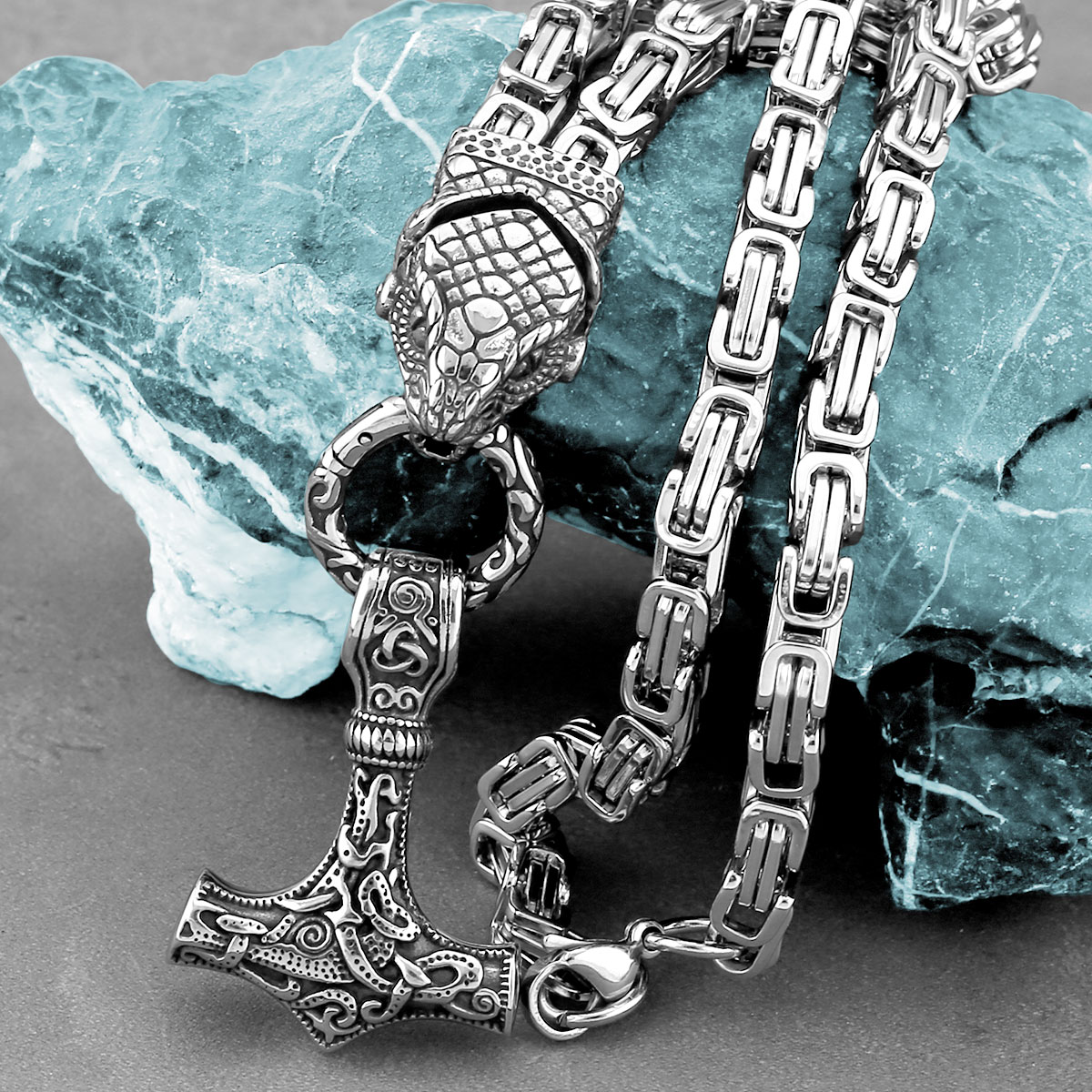 الشمال أودين الأفعى رئيس قلادة - مراجعة Battle Rope Anchor وسعره